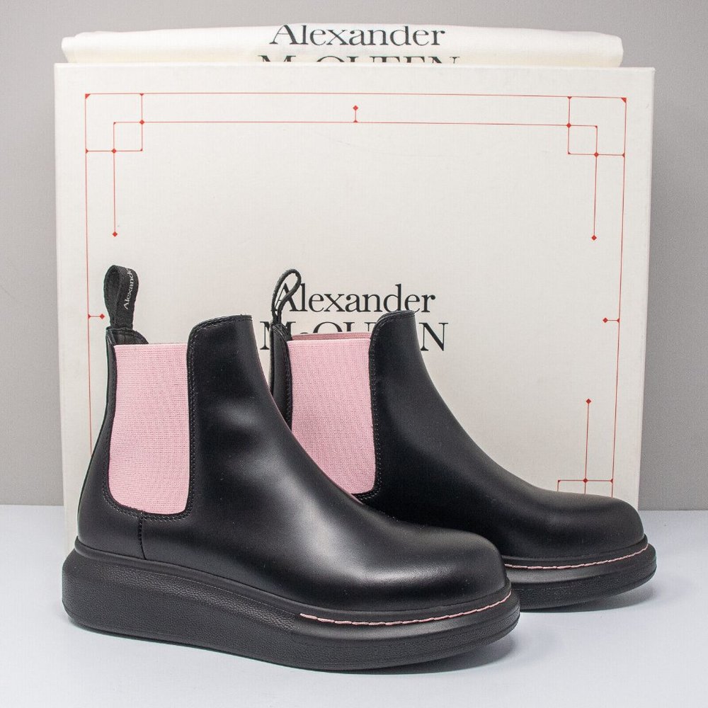 Alexander McQueen Black/Pink Leather Chelsea Boots, Size 36 EU (6 US)